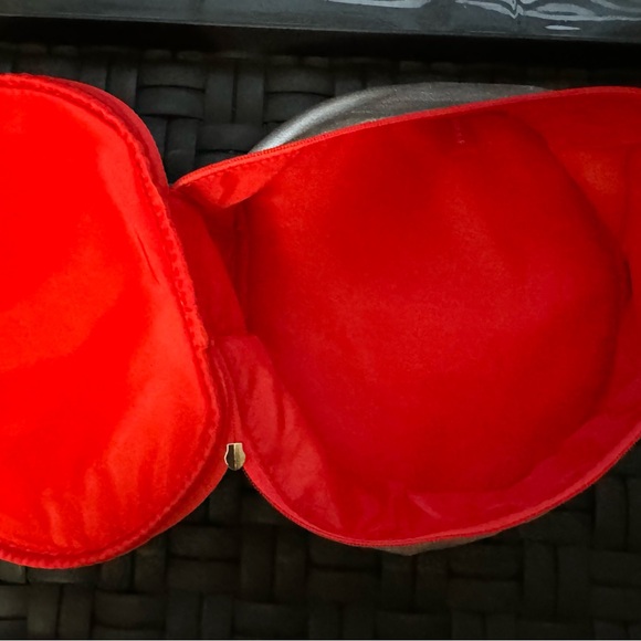 Holiday Peppermint Christmas Zipped Bag Funny Gift White Elephant NWOT - Picture 4 of 4